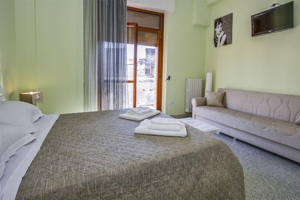 Mamma Sisi Bed & Breakfast Lecce Luaran gambar